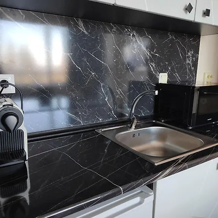 Mountain & Апартамент Пампорово